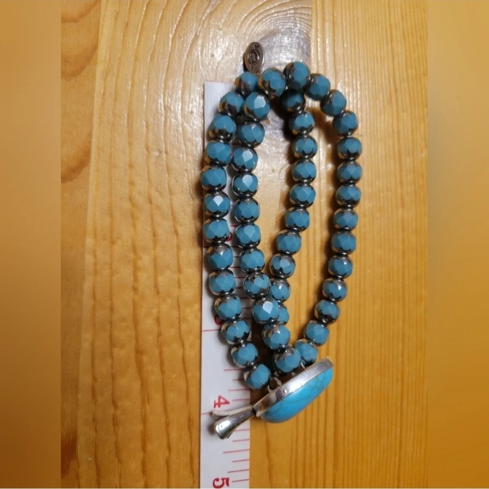 Turquoise faux stone Beaded stretch Bracelet turquoise‎ staionary squash blossom
